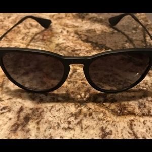 Authentic Women’s Ray-Ban Erika